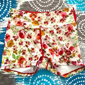 Oiselle Spandos mini small June bloom